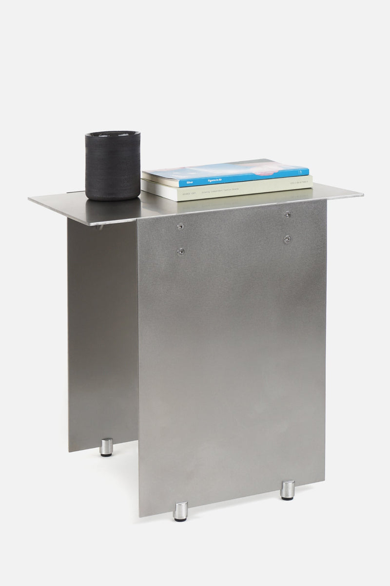 N°047 SIDE TABLE