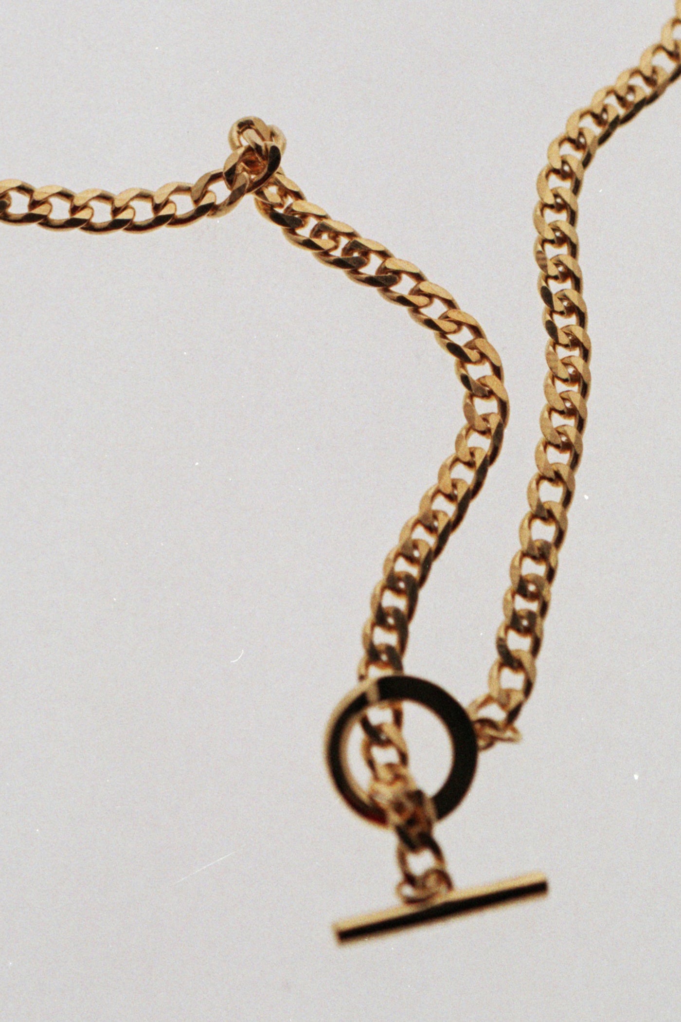 KNOT NECKLACE